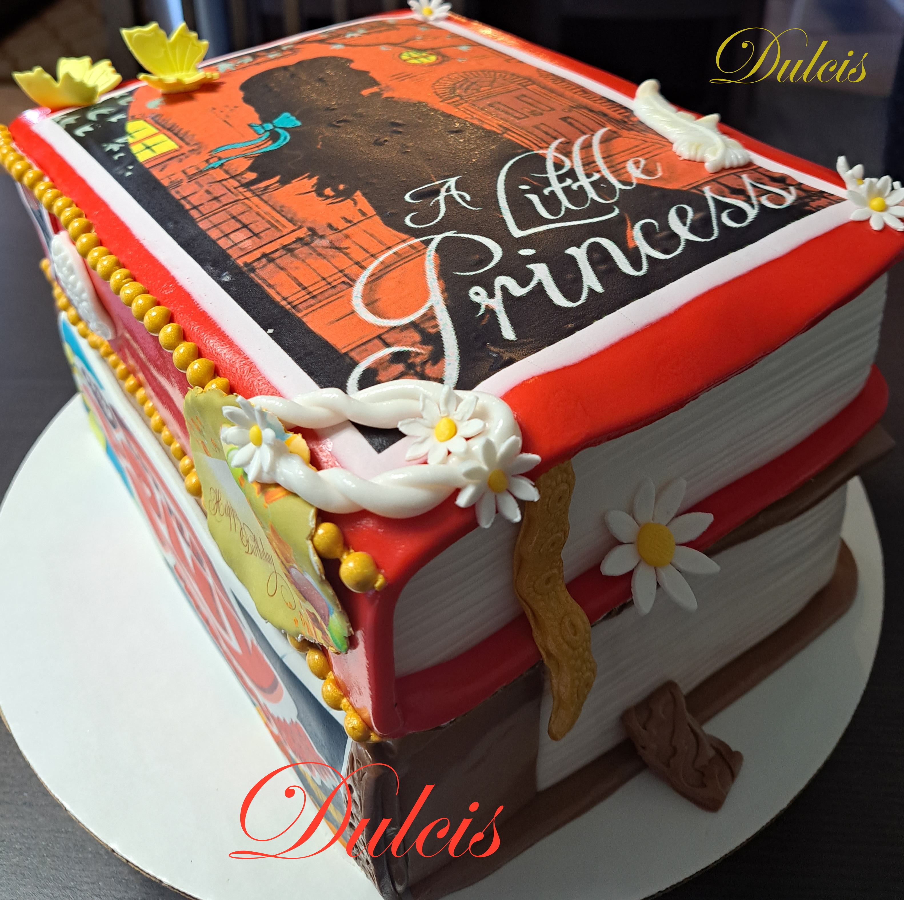 Bookworm's Dream Cake